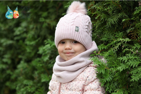 
                    BROEL TURID czapka na zimę dla dziewczynki warkocz szara
                